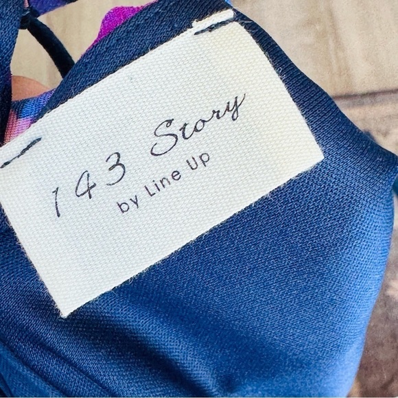 New! 143 STORY Floral Maxi Dress Multicolor Strappy Back Nwt - Picture 3 of 6